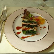 前菜のテリーヌ。