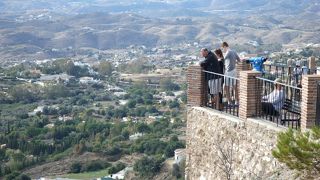 可愛らしい白い村