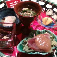 大満足の前菜です。