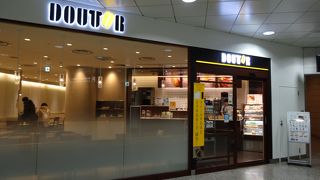 成田空港のドトール