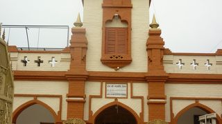 仏教徒が多い国のお寺