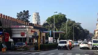 遠目からも見てみて