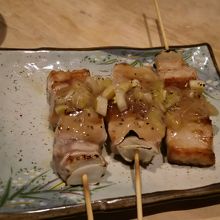 豚ばら串　沖縄らっきょうの塩ダレ