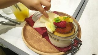 美味しいパン屋さん併設のカフェ