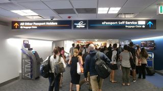 ＪＡＬからカンタス航空国内線乗り継ぎ大作戦！シドニー国際空港での乗り継ぎ方法