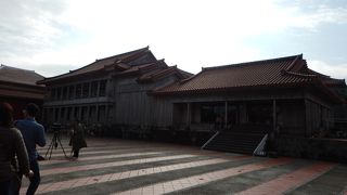 「うなー」と読みます