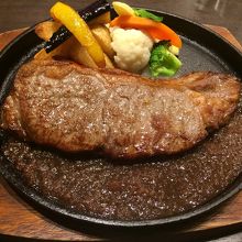 Bistro × Steak Doteria