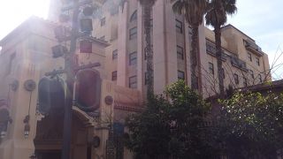 日本のタワーオブテラーより怖いです。