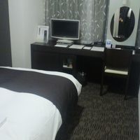 非常に静かでデスクワークのしやすいお部屋でした。