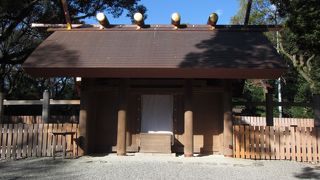 三種の神器が納められる古社