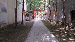 新宿なのに静寂を感じられます