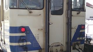 秋田県の東能代と青森県の川部を結ぶJR東日本の鉄道路線