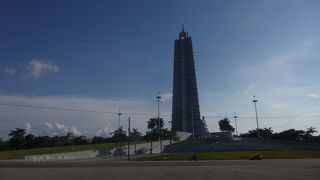 １６時３０分に閉まる