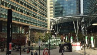 イルミネーションで有名な「東京ミッドタウン」～六本木～