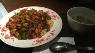 東京炒飯 プロデュースドゥ バイ 赤坂璃宮