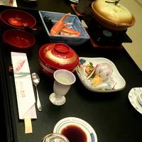 夕食が出る前