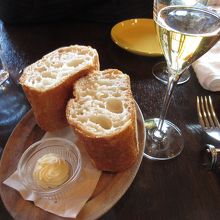 シードル。バターはエシレでした