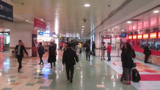 上環/マカオ・フェリーターミナル