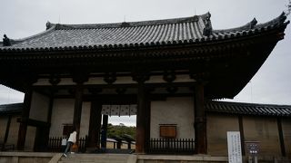 法隆寺観光スタートです