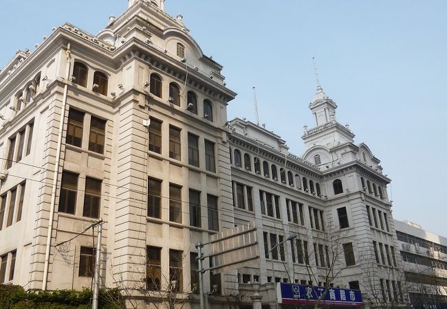 ２０世紀初頭、民族資本の勃興した時代を今に伝えます。