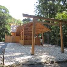 内宮、外宮と同じくシンプルな佇まい