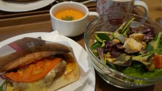 フランス発ベーカリカフェ＠小田原