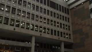 雰囲気のある建物です。