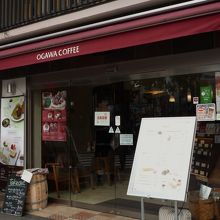 河原町三条の高瀬川近くにあります