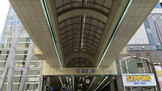 昔は市民で賑わっていて、今は外国人で賑わっている…