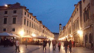 メインストリート