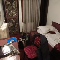 シングルルーム　約35ユーロ