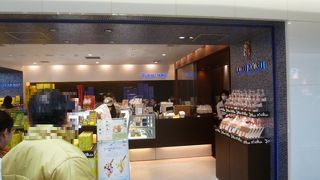 定番シガールなど。