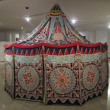 モスリム系キルトのテント