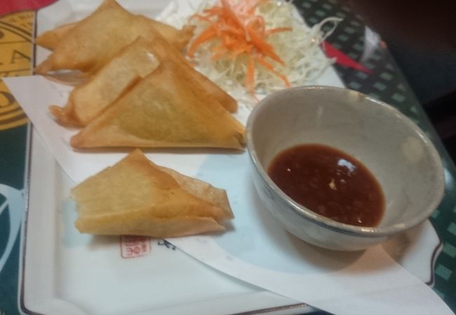 栄町市場の中にミャンマー