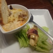 お通しです・・美味しいです