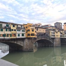 ヴェッキオ橋です