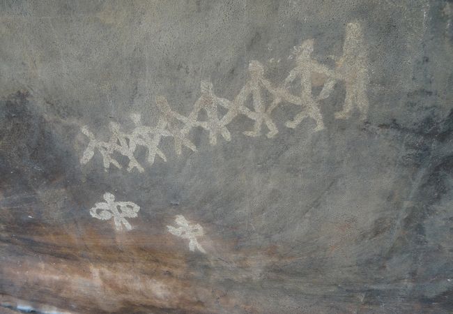 ガイドさんが必要。