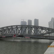 浙江路橋は中国ならではの工法で短期間で架け替えられました。
