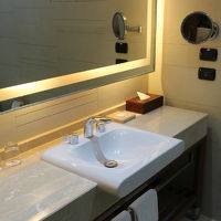 きれいで大きな洗面台