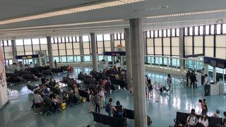 ＬＣＣは端っこ