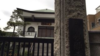 池之端の小さなお寺