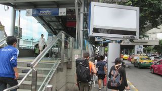 空港バスが運行