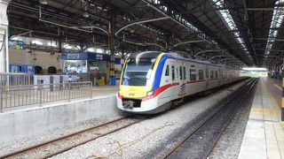 マレー鉄道の通勤電車