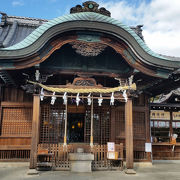 大垣の湧水がある八幡神社です。