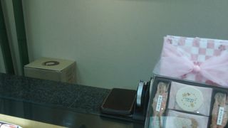 松屋銀座の地下１Fにあります