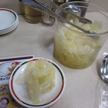 はじめに新漬がでてきます。