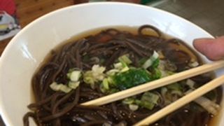 駅舎の中にあるお蕎麦やさん。