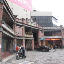 歴史ある建物が人気