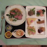 メインはやはり、ローストビーフです