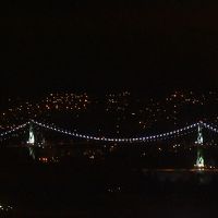 部屋から橋が見えました